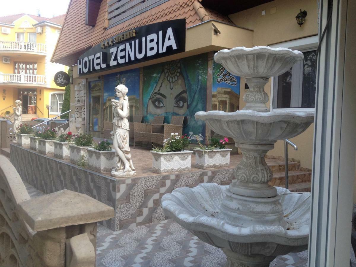 Hotel Zenubia Hajdúszoboszló Kültér fotó